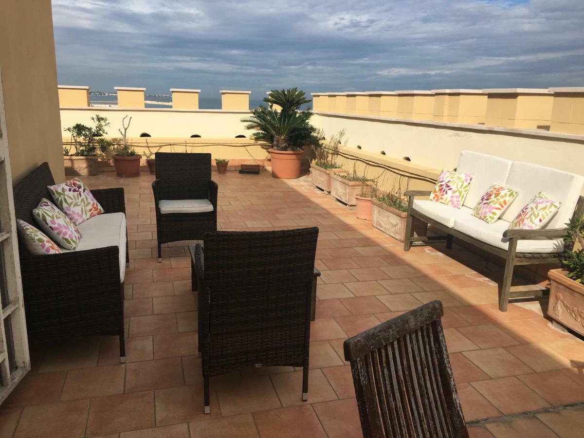 Stanza Con Vista Mare Apartamento Bari Exterior foto