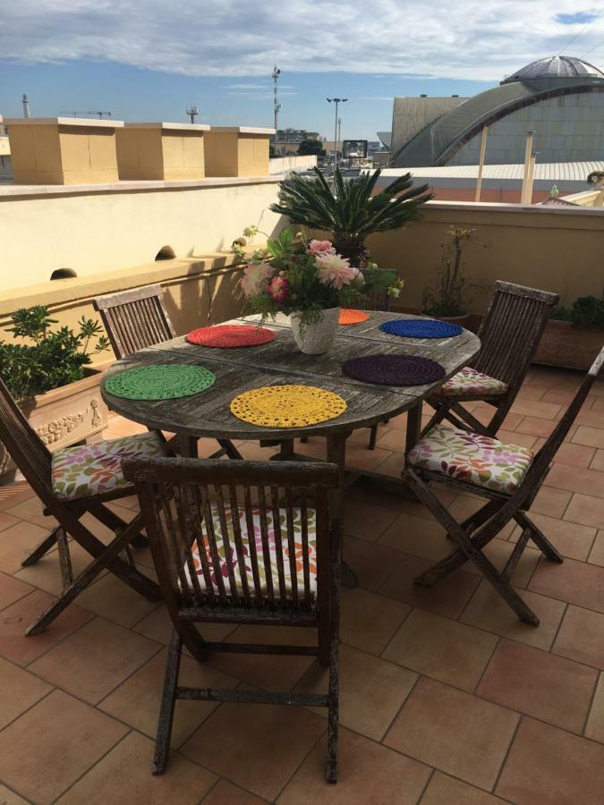 Stanza Con Vista Mare Apartamento Bari Exterior foto