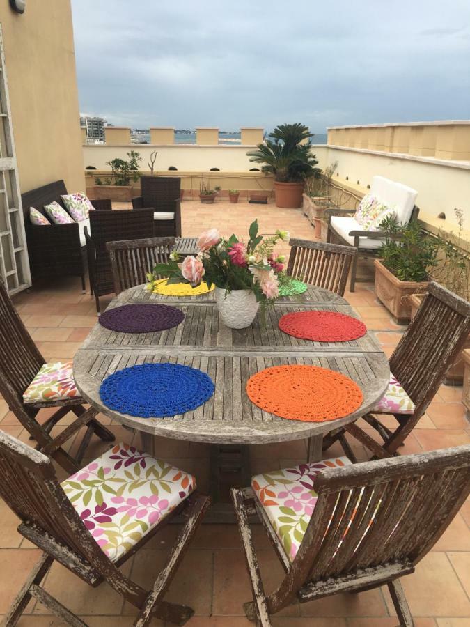 Stanza Con Vista Mare Apartamento Bari Exterior foto
